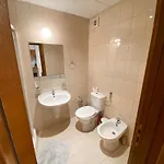 Apartment Private 500m From Gondola